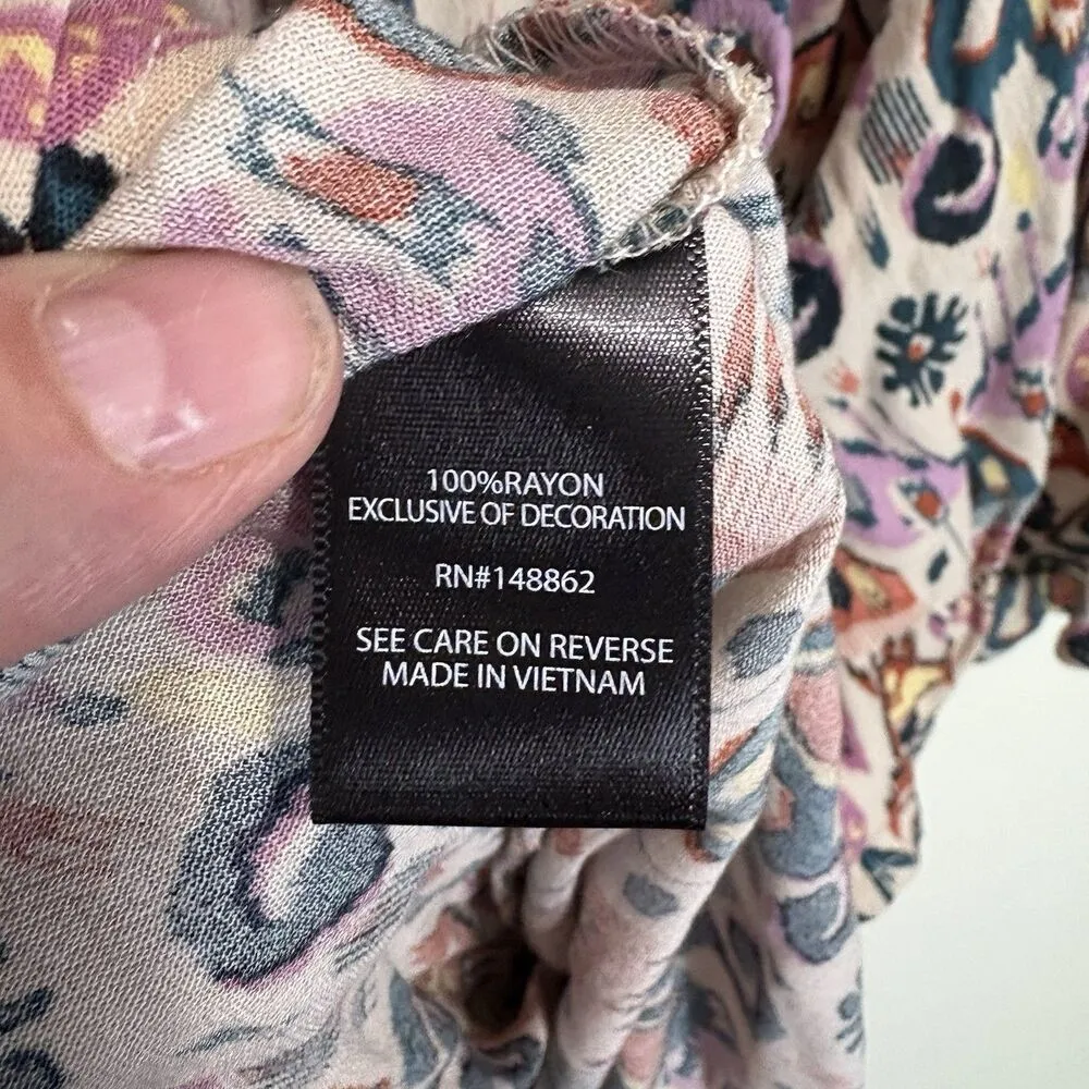 Torrid Crepe Smocked Wrap Tie Front Multi Tribal Boho Print Top Size 3 3X NWT - Image 9