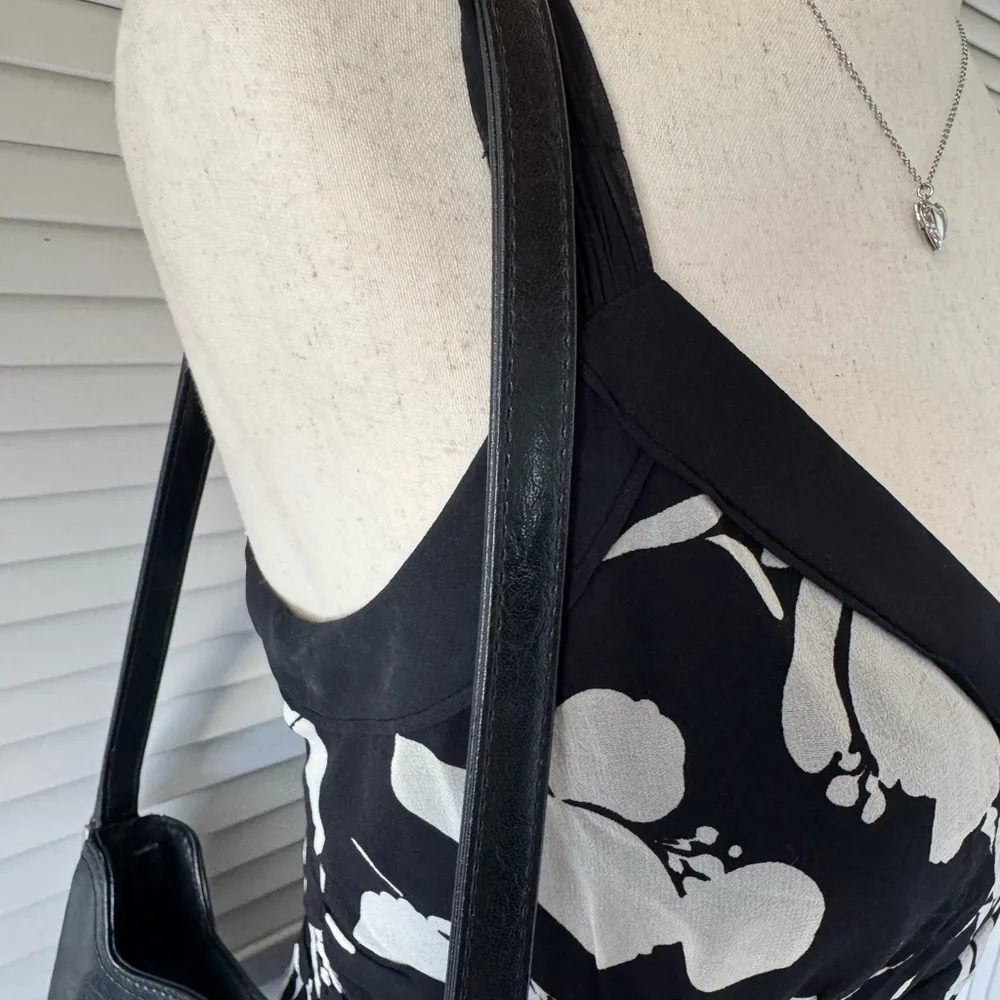 Ann Taylor Black and White Floral Dress - Image 3