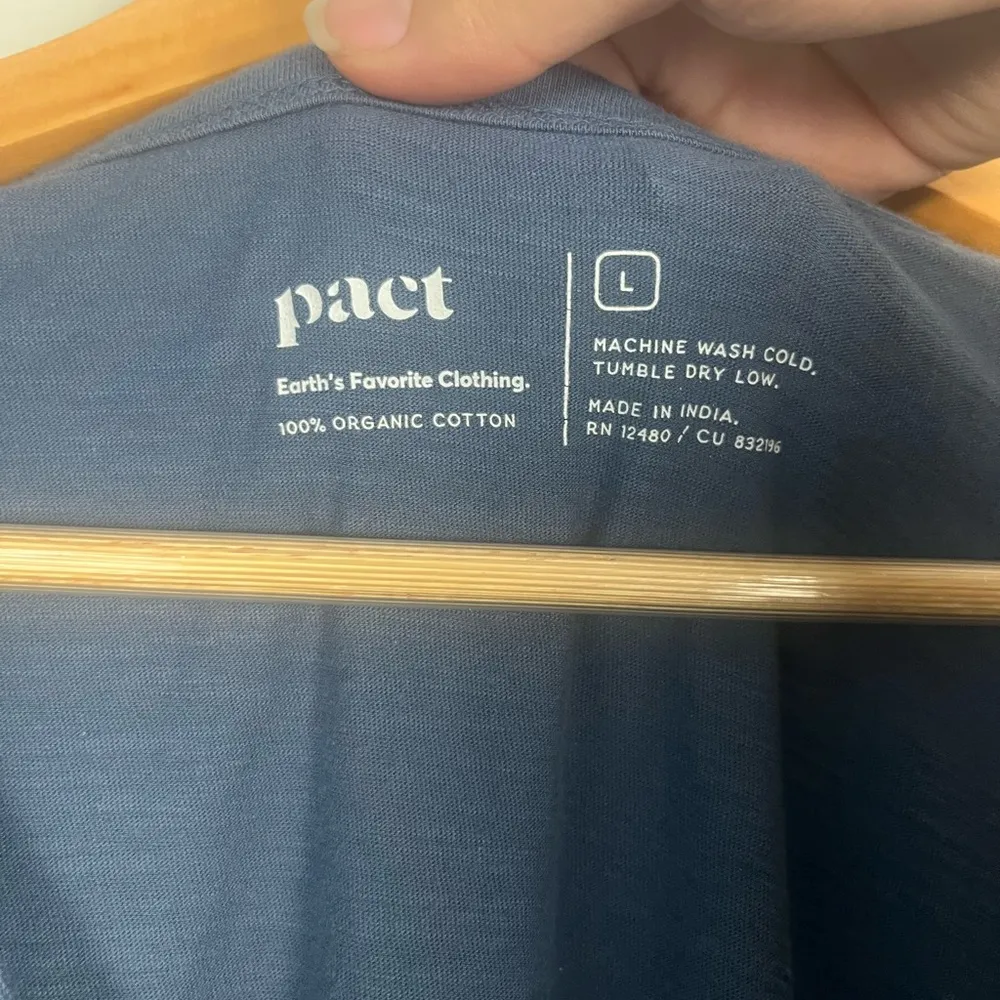 Pact blue tshirt organic cotton dress size large sustainable - Image 2