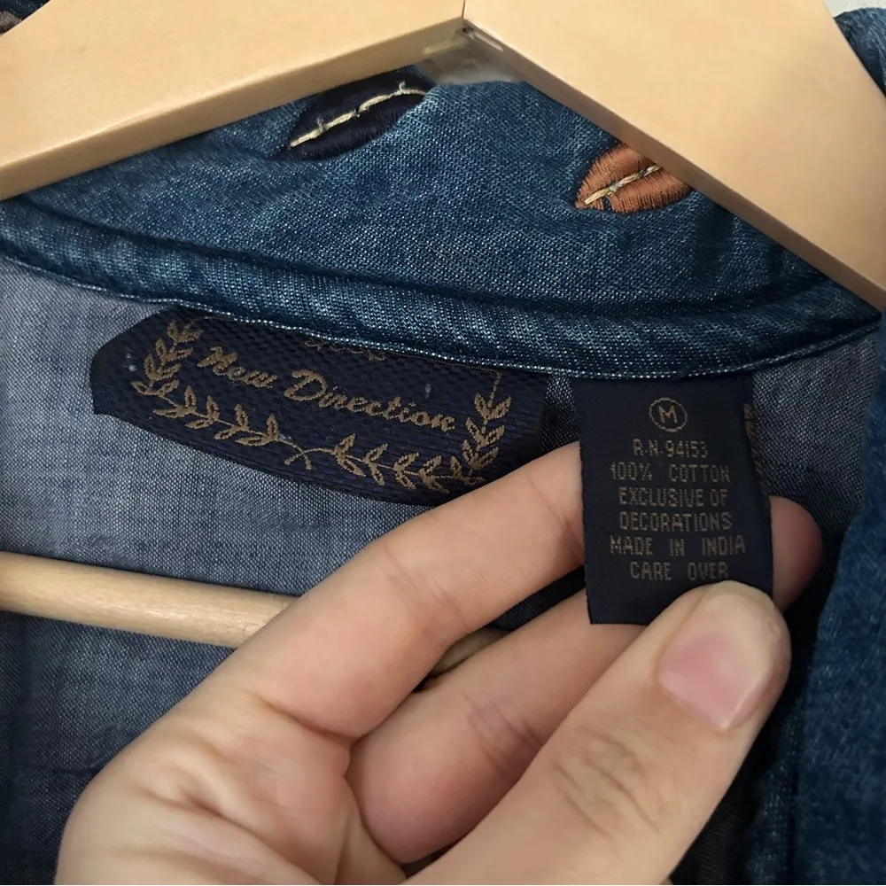 Vintage New Direction Embroidered Denim Jacket Leaves Fall Retro 90s Medium - Image 3