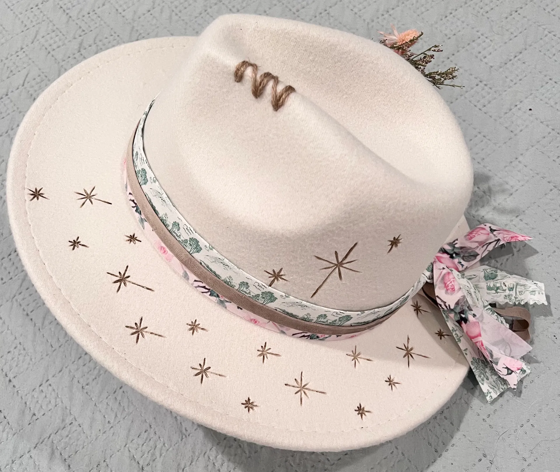 Hand Burned Fedora Wool Hat White - Image 2