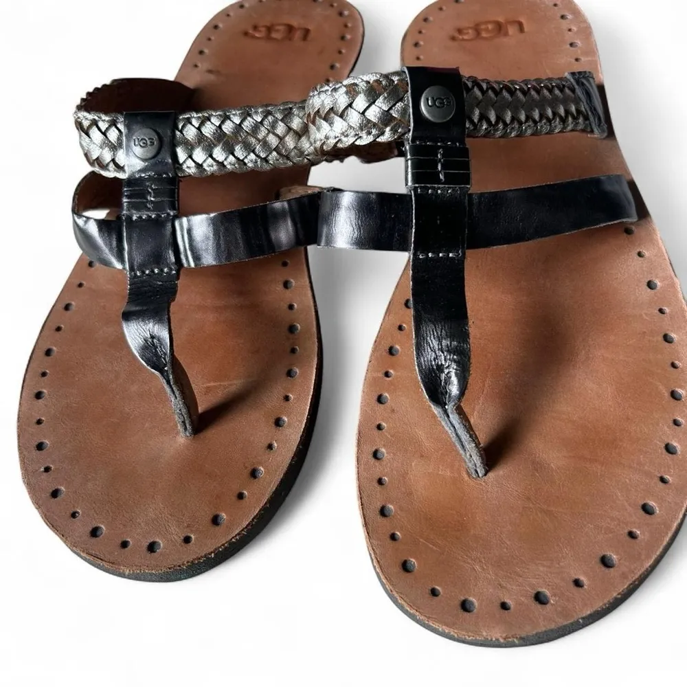 ✨ UGG Audra Metallic Silver Sandals – Size 7 | Braided Strap✨ - Image 2