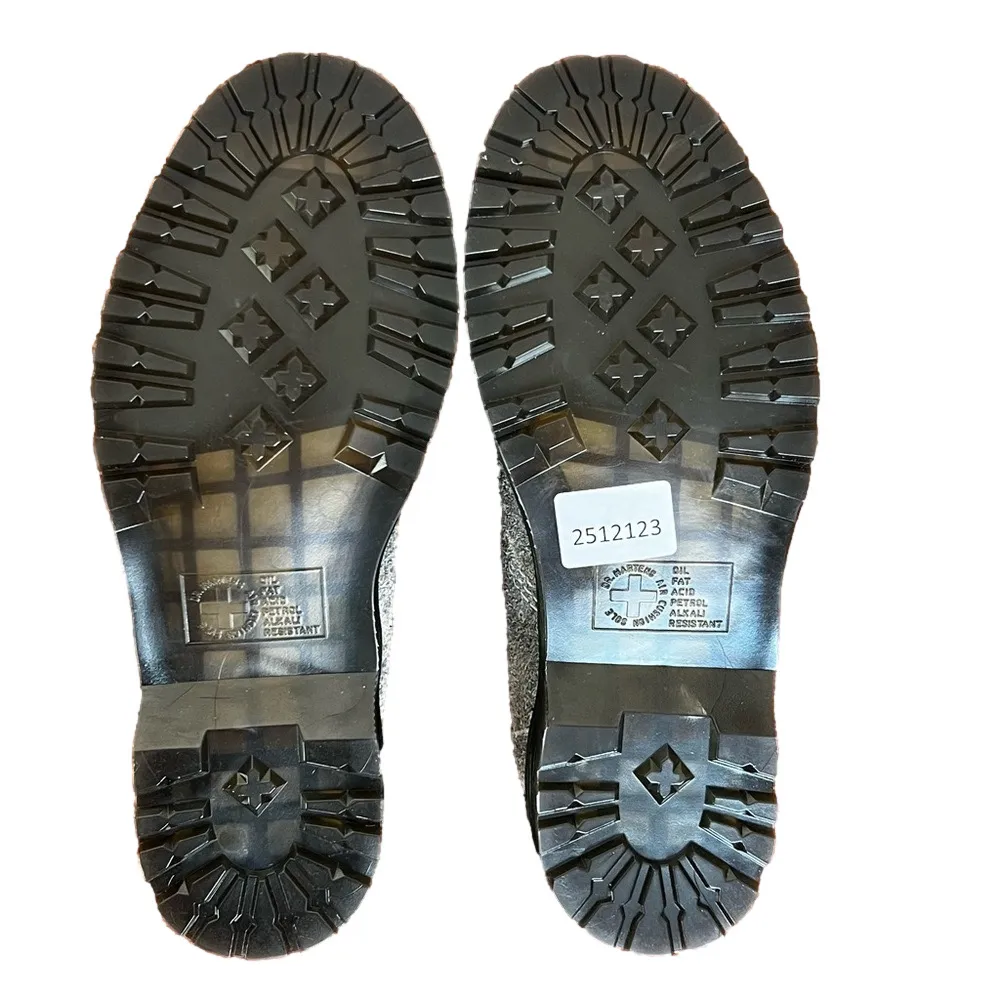 Dr. Martens NEW Unisex 8053 Hairy Suede Shoe Size 8 or 9 #B1872A - Image 10