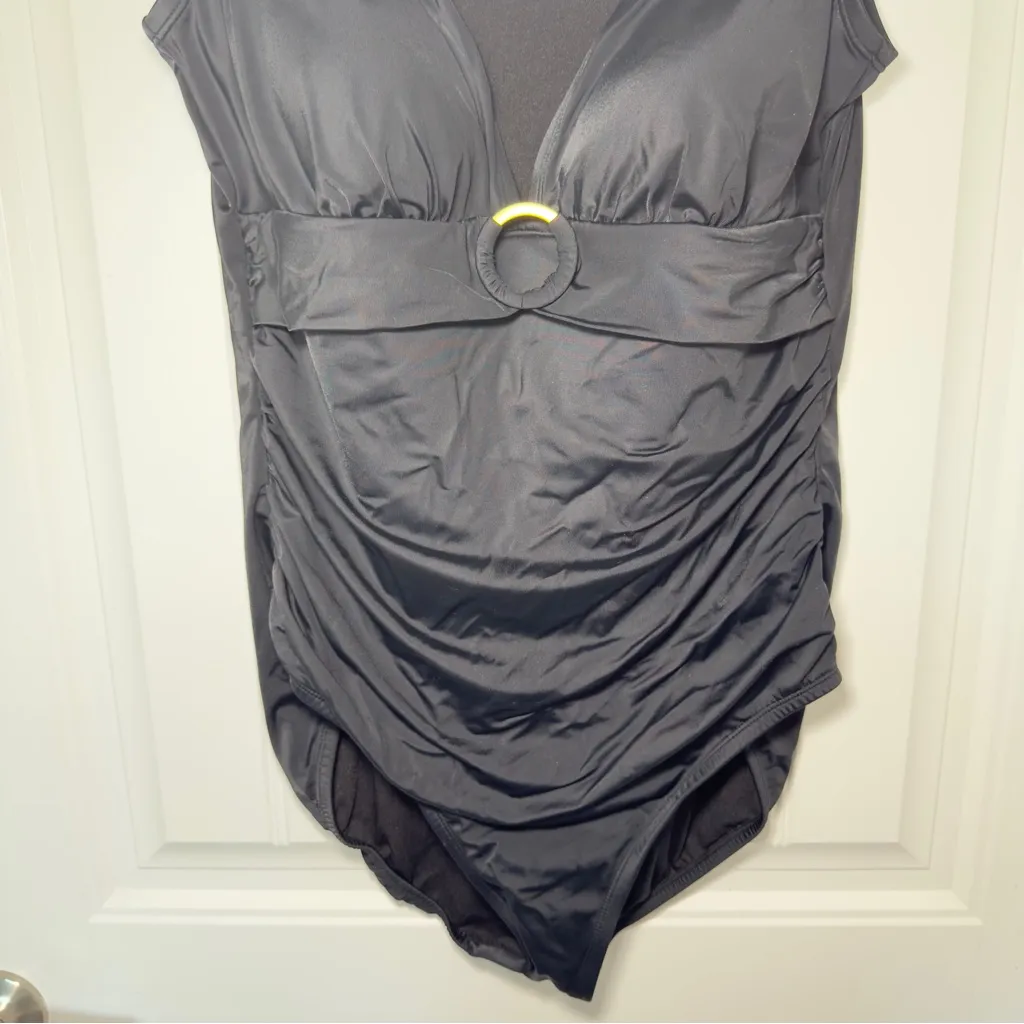 Embrace Your Curves Miraclesuit Brand XL Black Amelia O Ring 1 Piece Swimsuit - Image 7