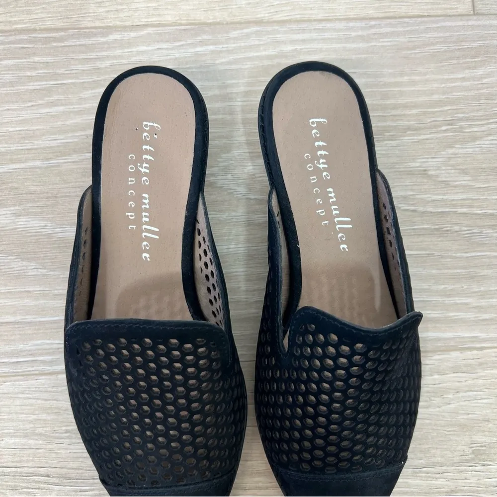 NEW Bettye Muller Black Cara Perforated Leather Mules - Image 7