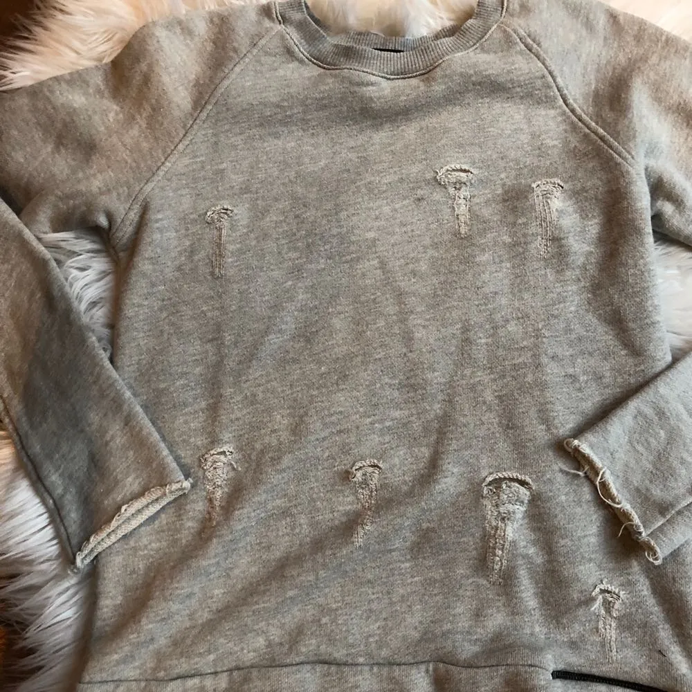 Relia Sweatshirt In Heather Grey  - Image 5