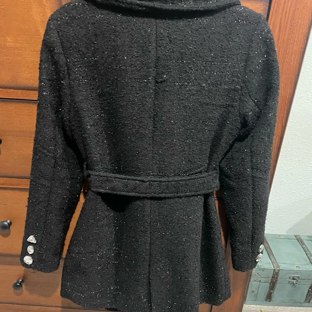 Elegant Black Women's Coat - Image 2
