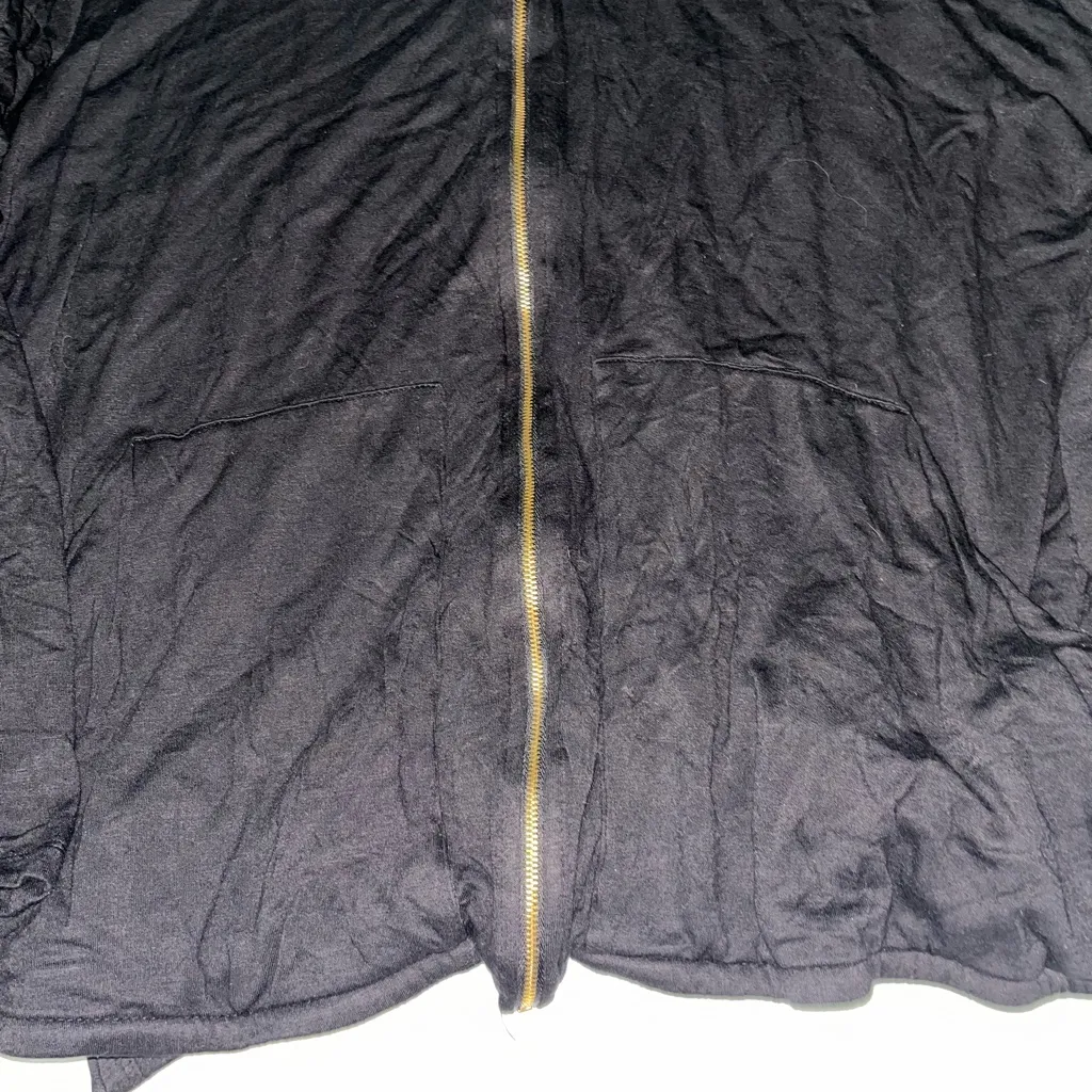 NIBag Bobeau Black Zippered Blouse with Ruffle - Image 3