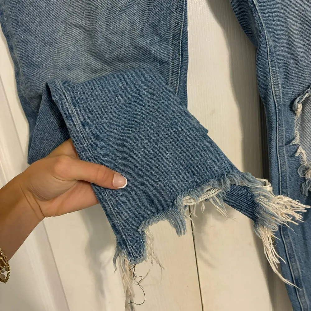 Free People We The Free Maggie Heavily Distressed Crop Jeans - Image 8