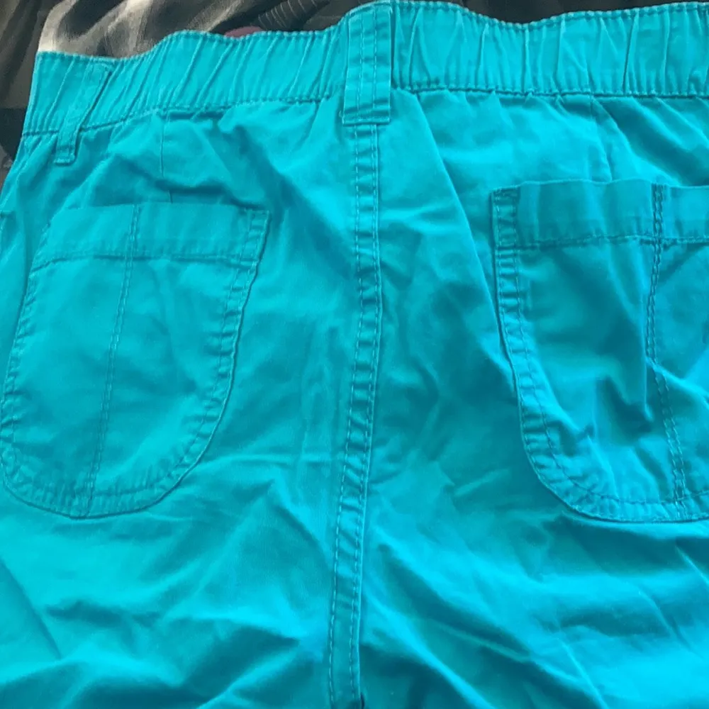 FINAL MARKDOWN Ladies' White Stag Shorts (4) - Image 5