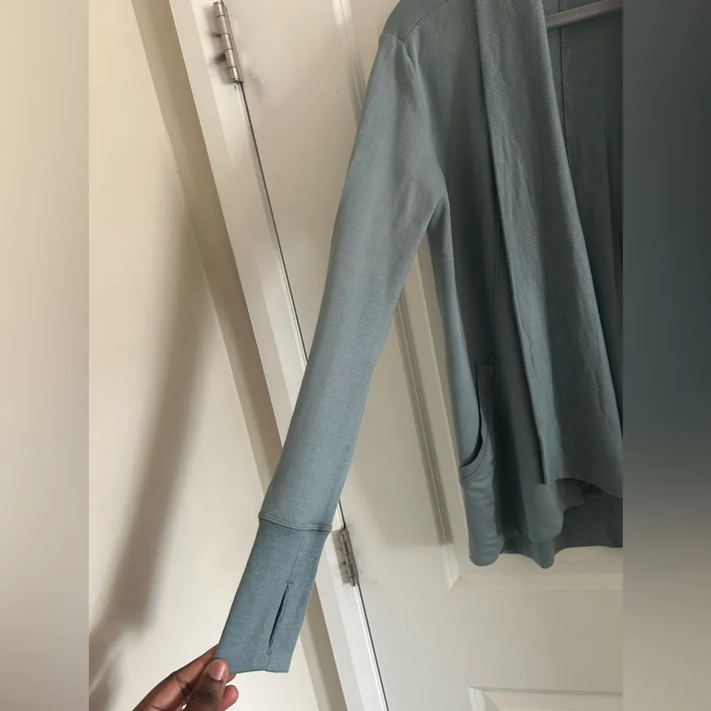 Athleta Pranayama Wrap Jacket Cover Up, Minimalistic Green XXS - Image 4