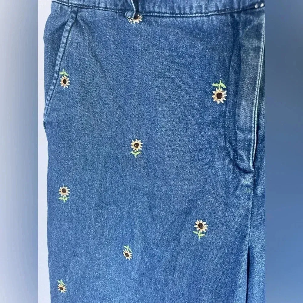 Briggs VINTAGE Embroidered blue Sunflowers cropped/capri jean‎ pants 16 90s 0075 - Image 2