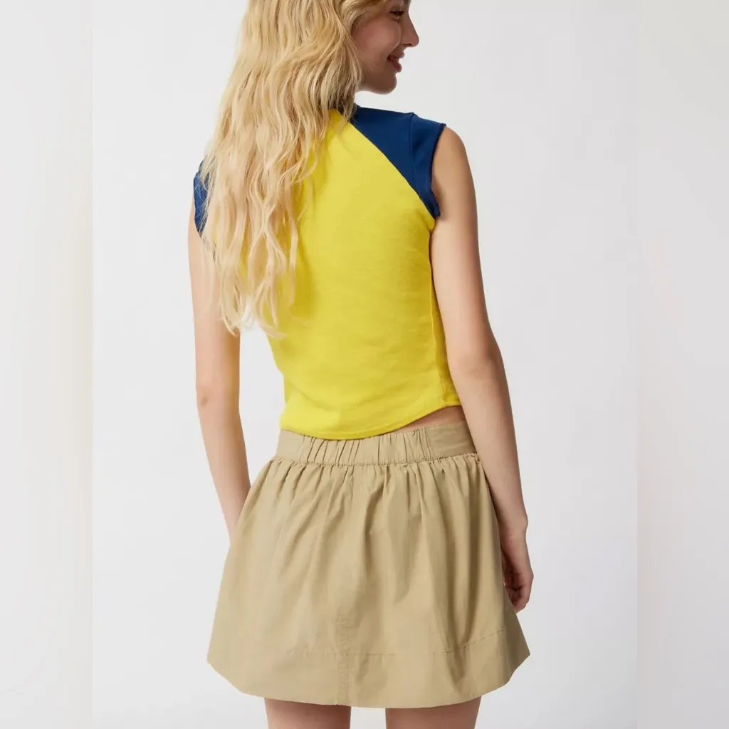 Urban Outfitters BDG Women’s Belle Double Button Khaki Mini Skirt Size XL NWT - Image 2
