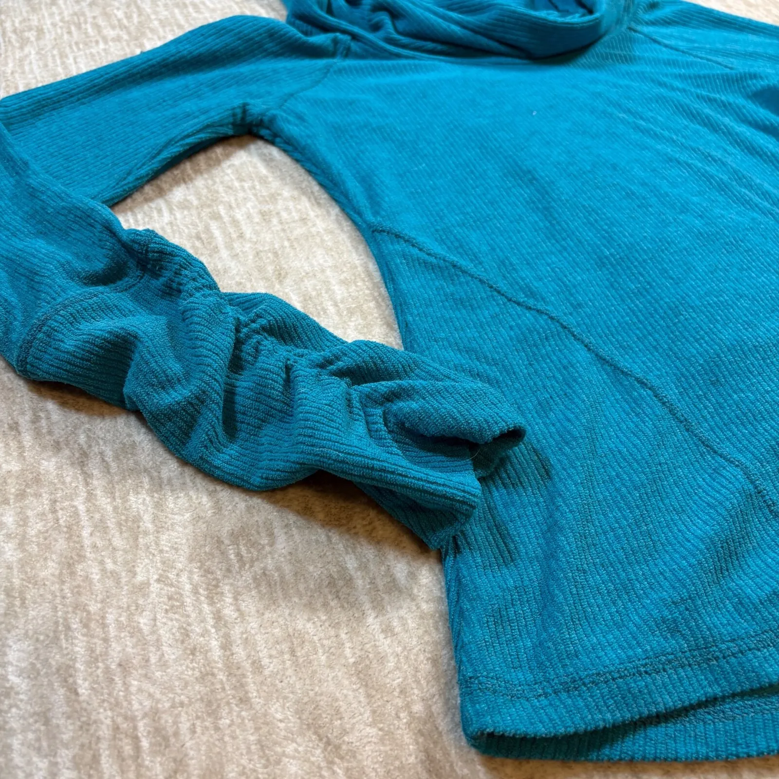 Kuhl Pullover Hoodie Women Size S Teal Ruched Sleeves Ribbed Cowl Neck - Image 4
