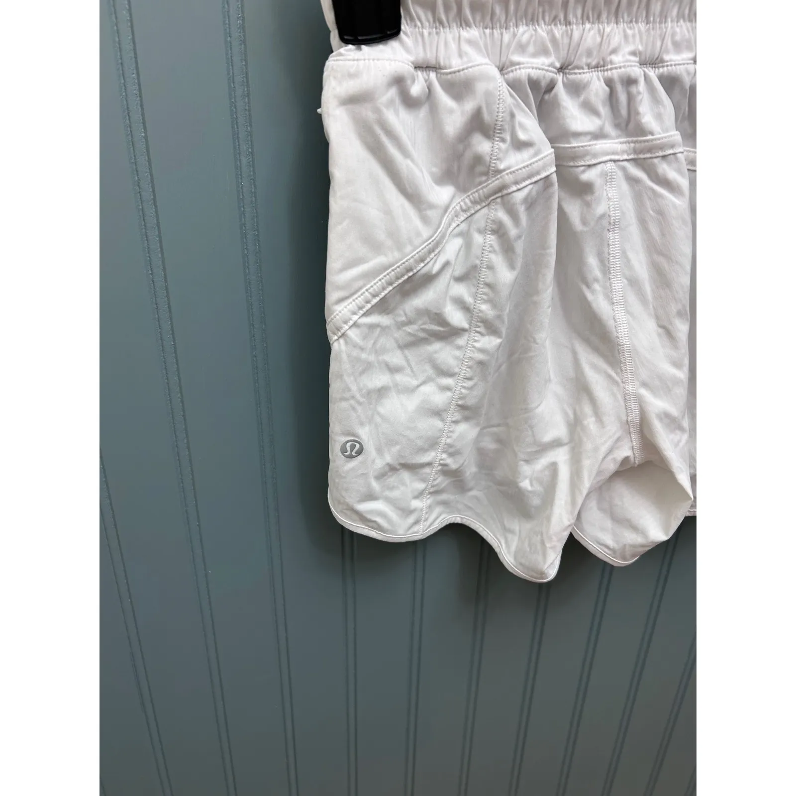 Lululemon Speed Up Shorts White High Rise Women Size 2 Athletic Running - Image 3