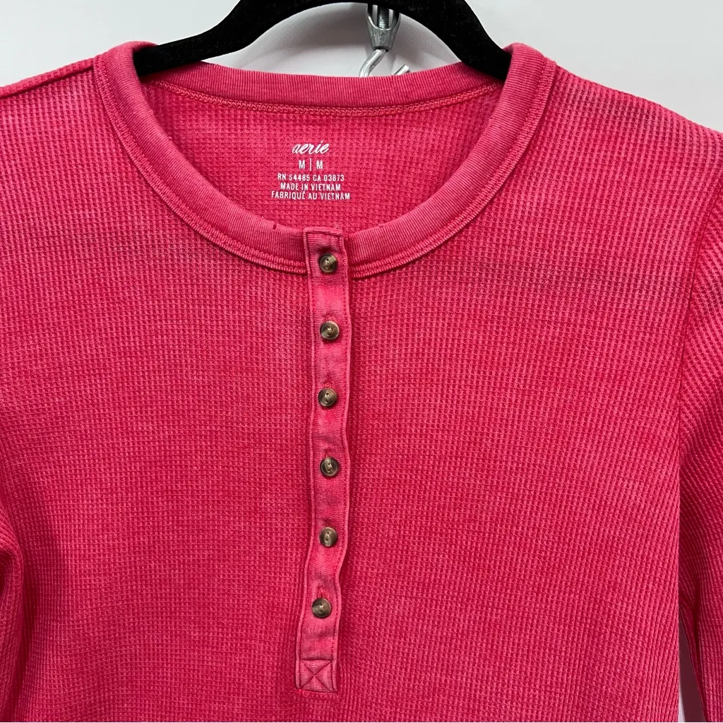 Aerie Henley thermal women’s M red waffle knit distressed neckline long sleeve - Image 13
