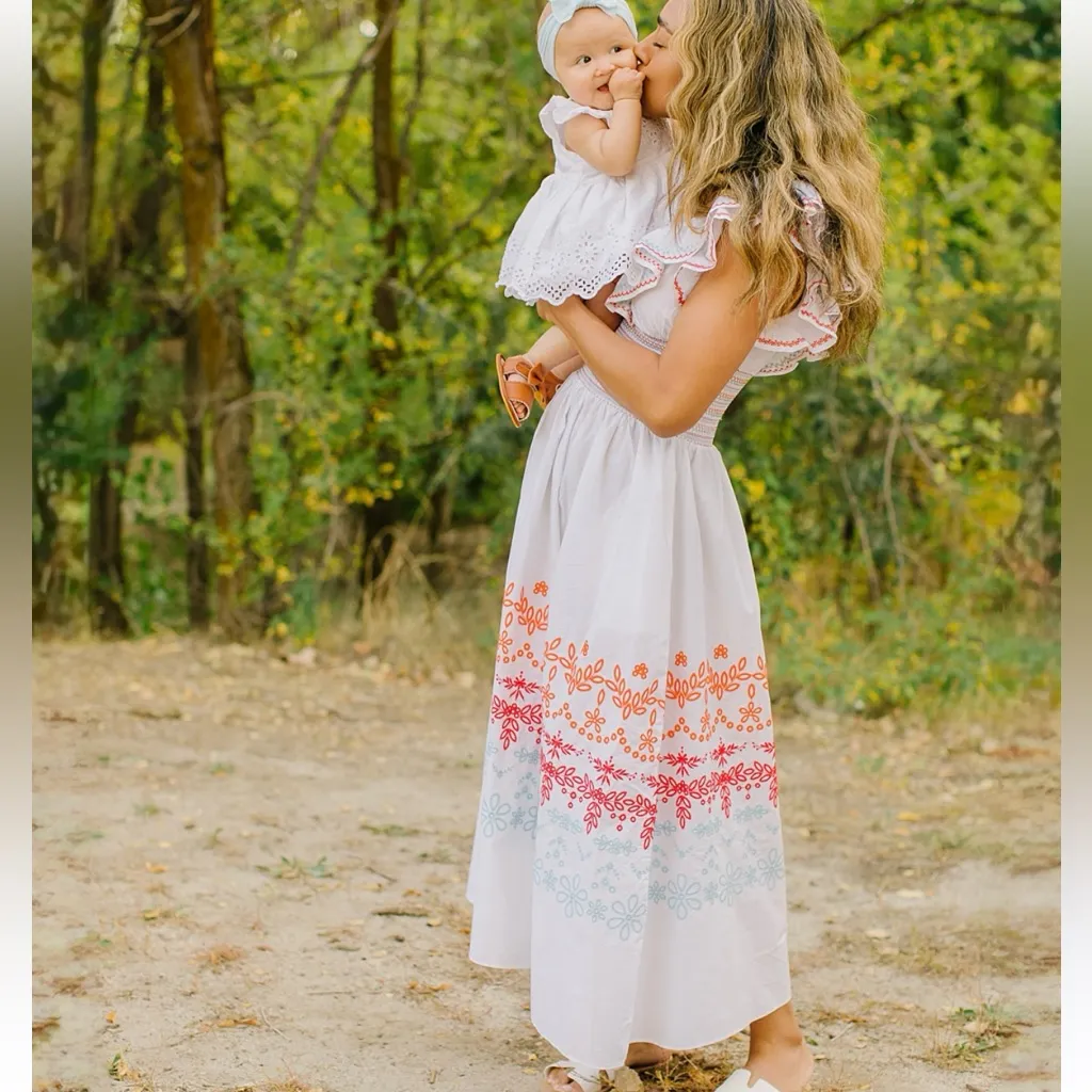 NWT Something Navy Natalie Smocked Floral Embroidered Midi Dress White Size XL - Image 3