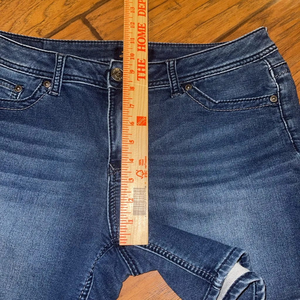 Seven7 Dark Blue Denim Jeans woman’s size 14 EUC - Image 5