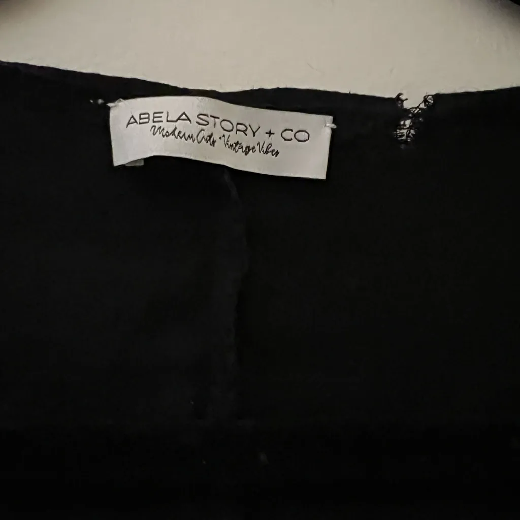 Abela+ Story Black Sleeveless Black Romper Size 2X - Image 4