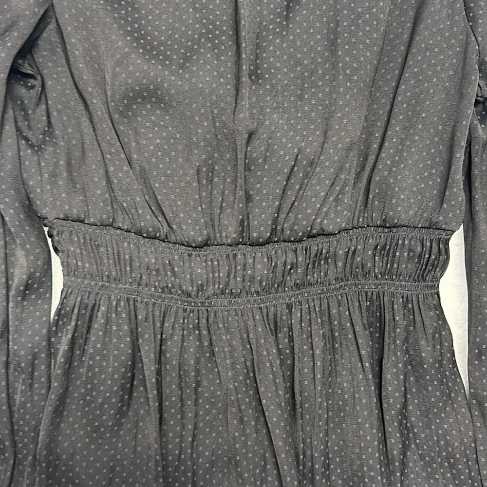 Pleione Twist Front Black Blouse SZ Medium Satin Long sleeve - Image 9