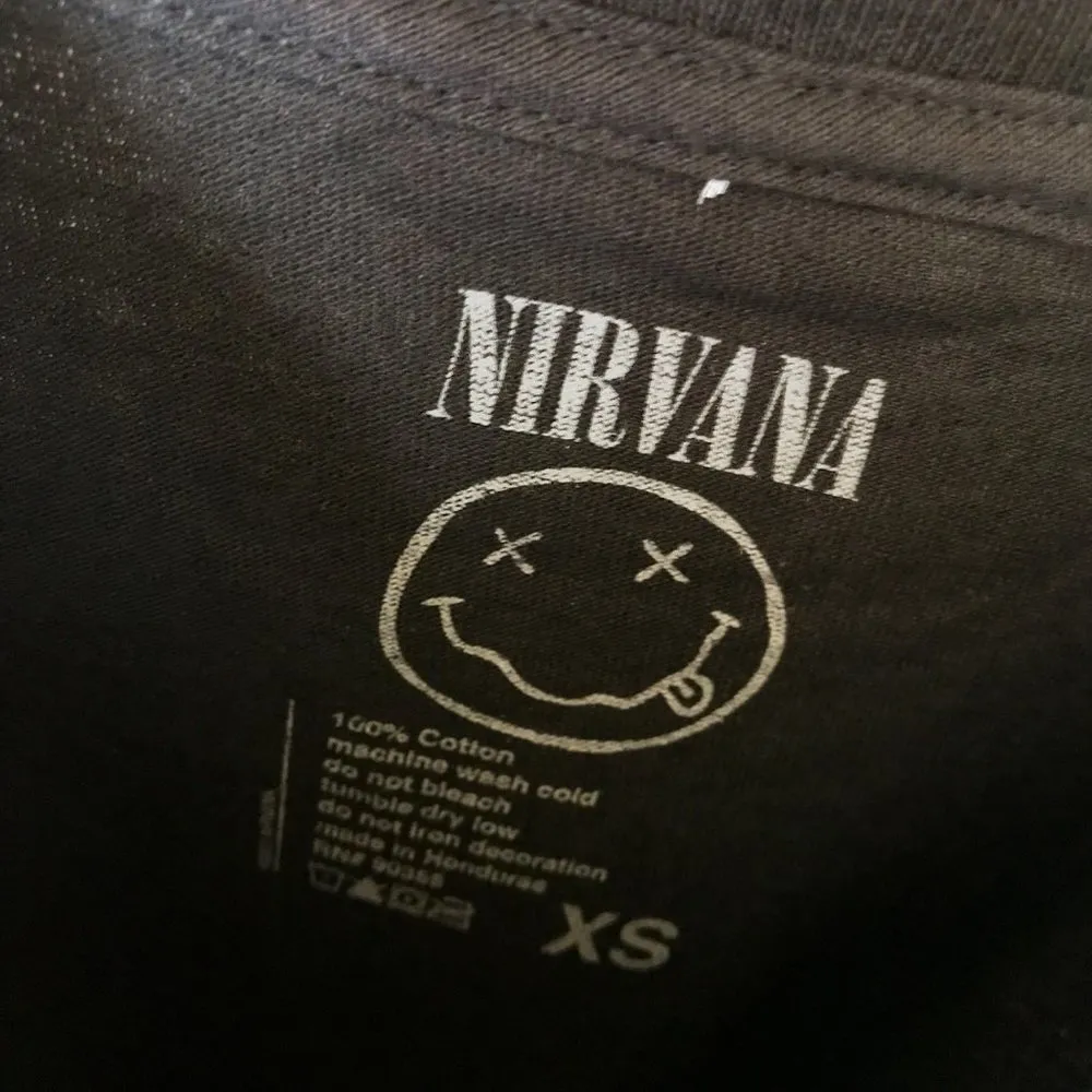 NEW Nirvana Graphic Tee T Shirt American Rock Band Tour Concert Music XS - Image 10
