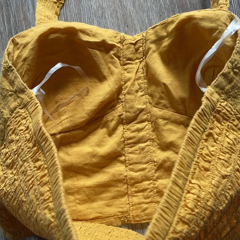 American Eagle Cropped Top w/Tie Back Size XS - Image 10