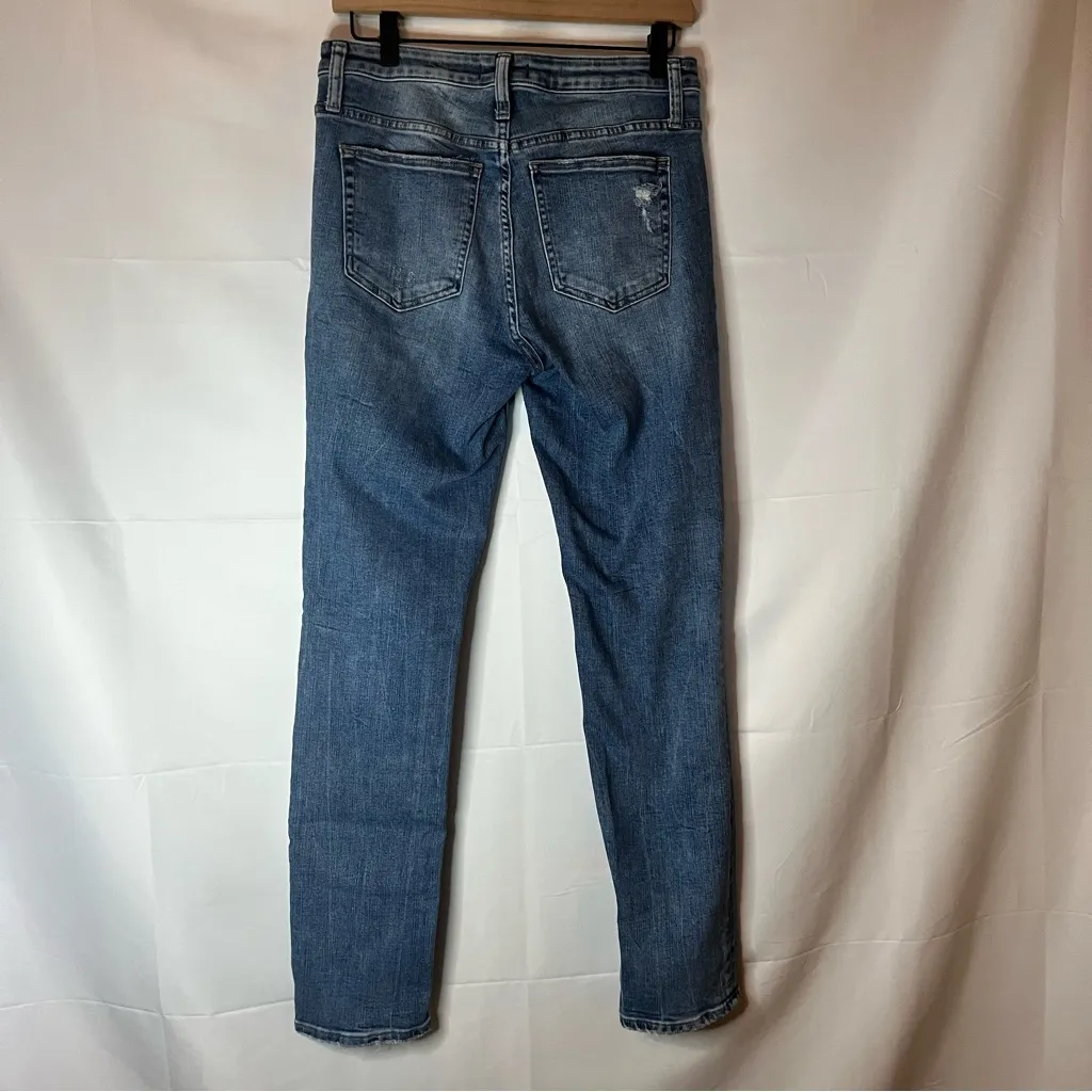 Silver Jeans Women's Straight Leg in Blue - Image 2