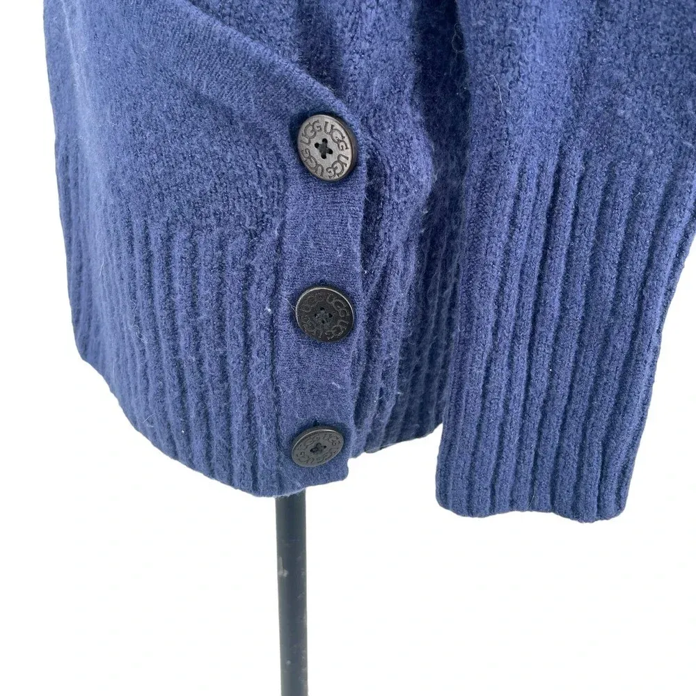 Ugg Blue Acrylic Blend Wrap‎ Button Long Sleeve Sweater Size Large - Image 3