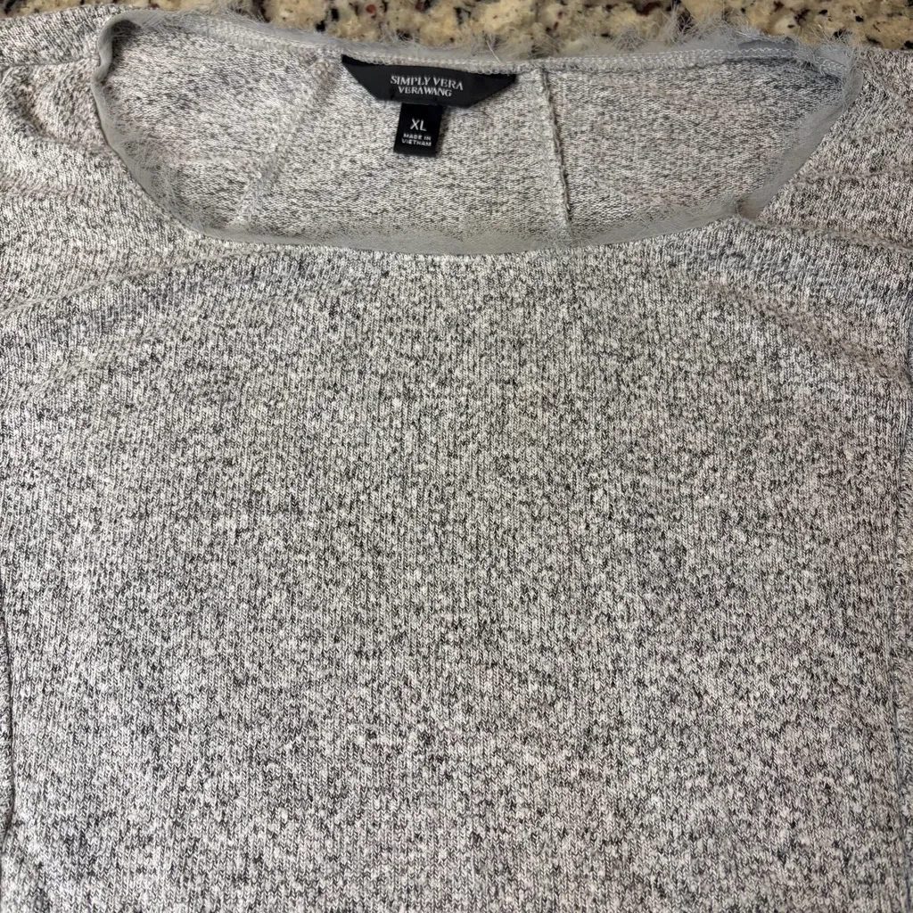 Simply Vera Vera Wang Heathered Gray Top - Image 2