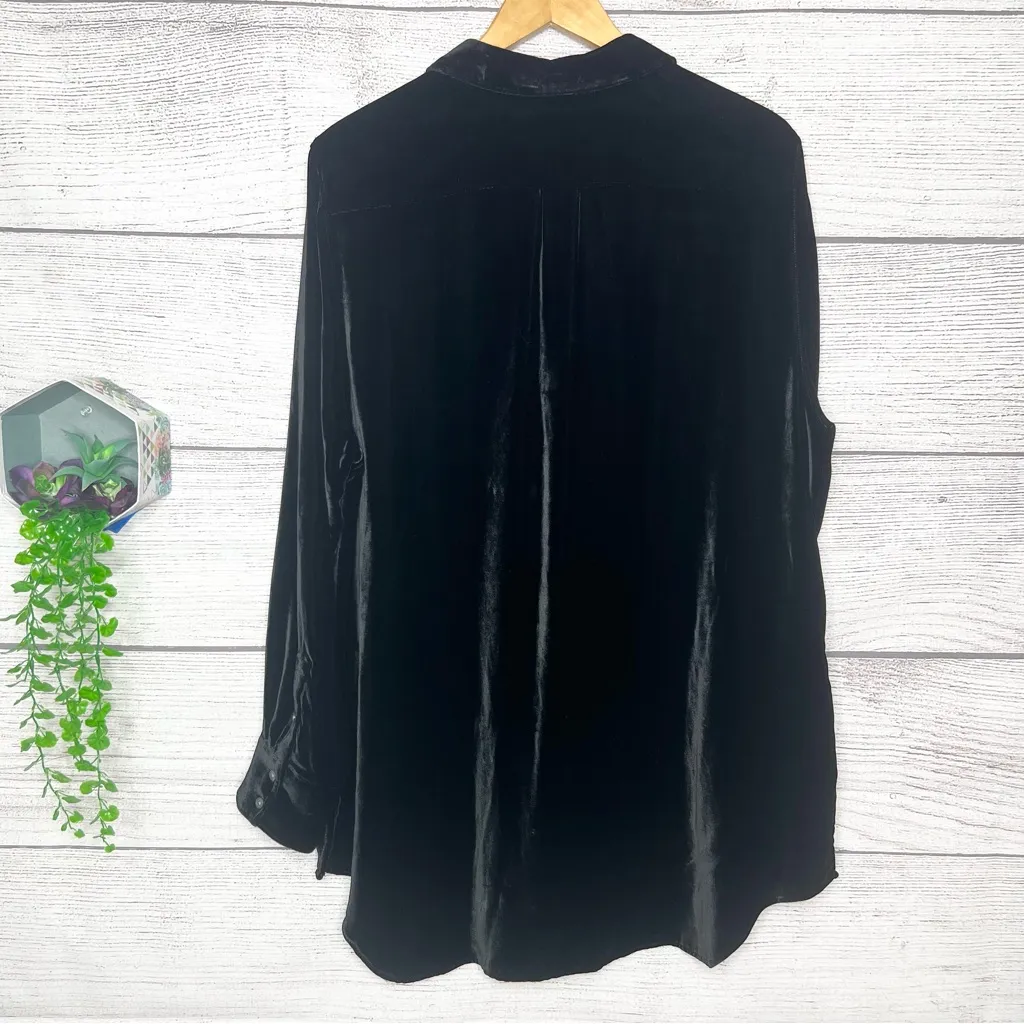 Tommy Bahama Black Velvet Sands Button Down Shirt Size XL Silk Blend Blouse Top - Image 8