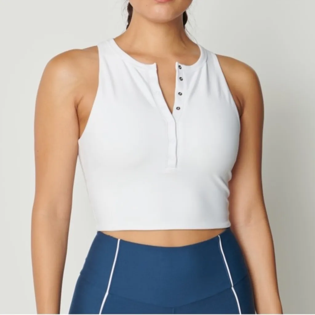 YPB sculptLUX Plunge Henley Slim Tank | Abercrombie - Image 3