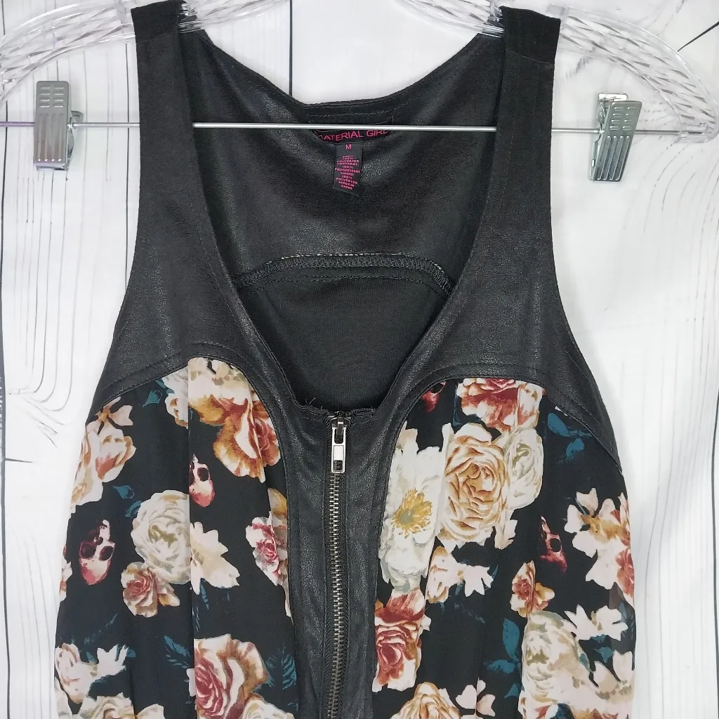 Material Girl Floral / Skull  Print Sleeveless Skater Dress - Image 6