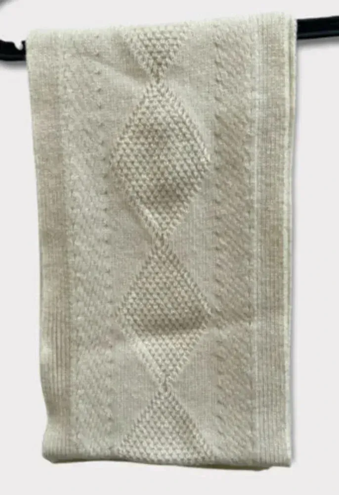 Nautica Cable Knit Wool Blend Scarf 9.5 inch by 17 inch Cream New without‎ tags‍ - Image 3