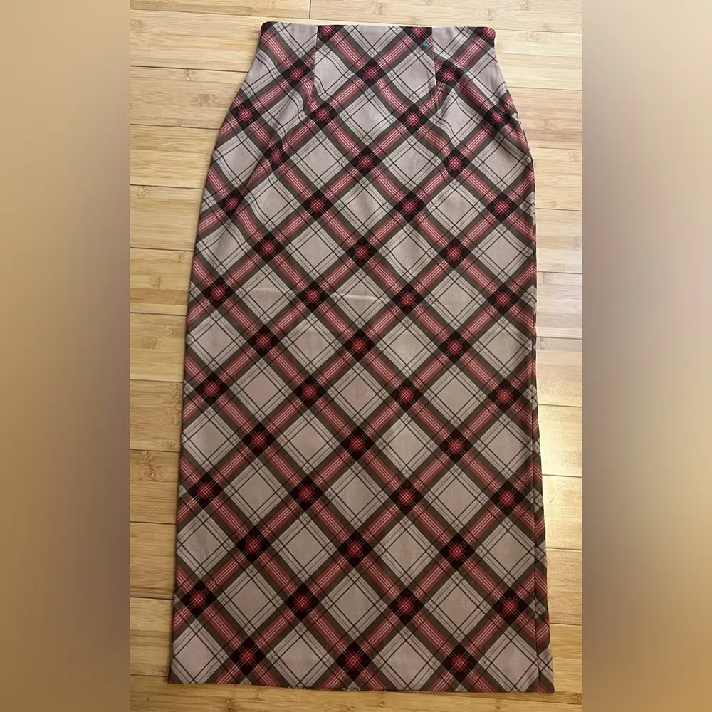 Studio C womens schoolgirl academia Y2K Plaid Maxi Skirt W/back zip & slit|SZ:6 Red - Image 3