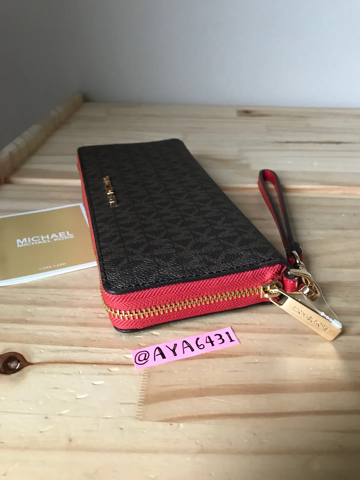 Michael Kors Wallet - Image 3