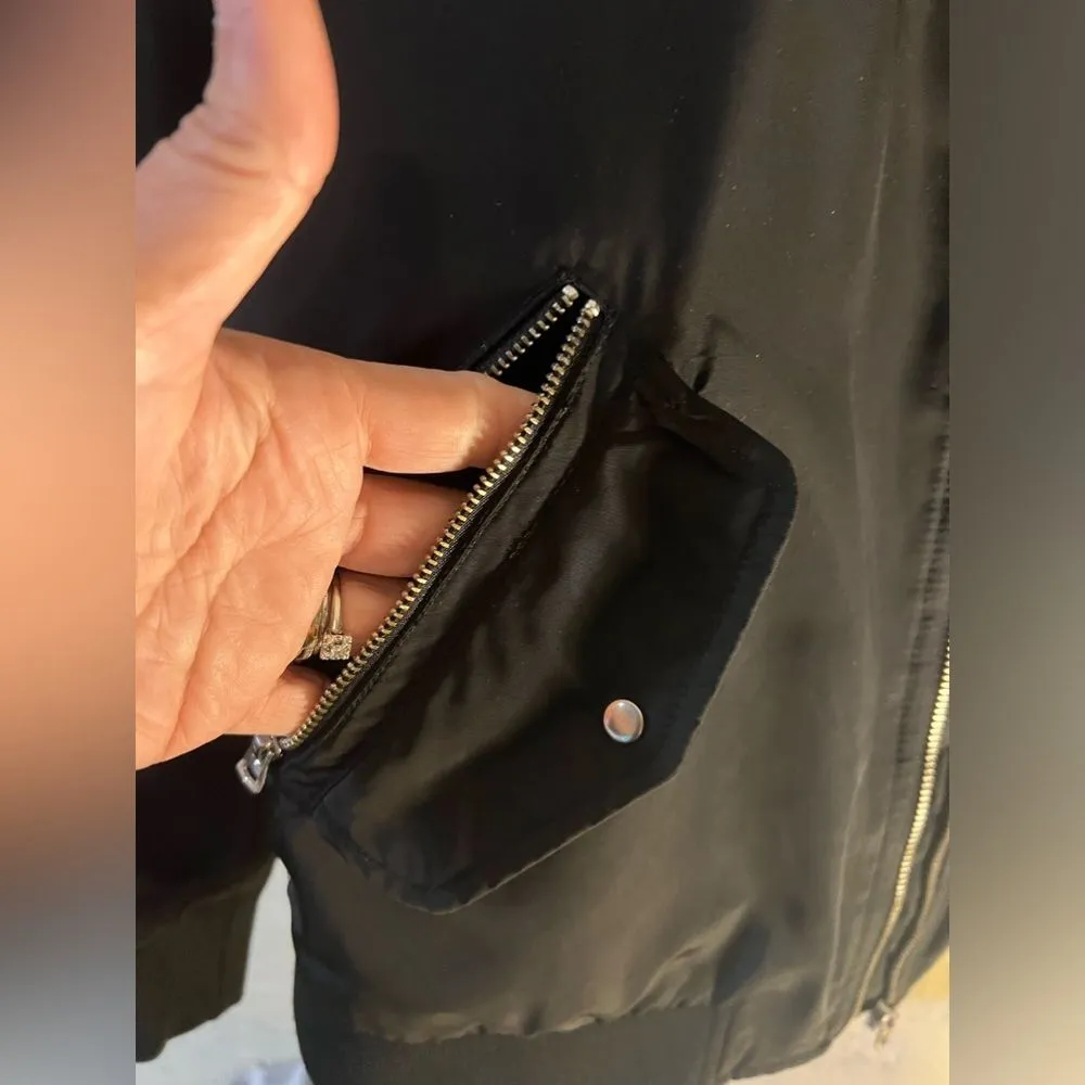 Zara Bomber unisex, amazing, sleek stylish bomber size medium, black w/zippers - Image 7