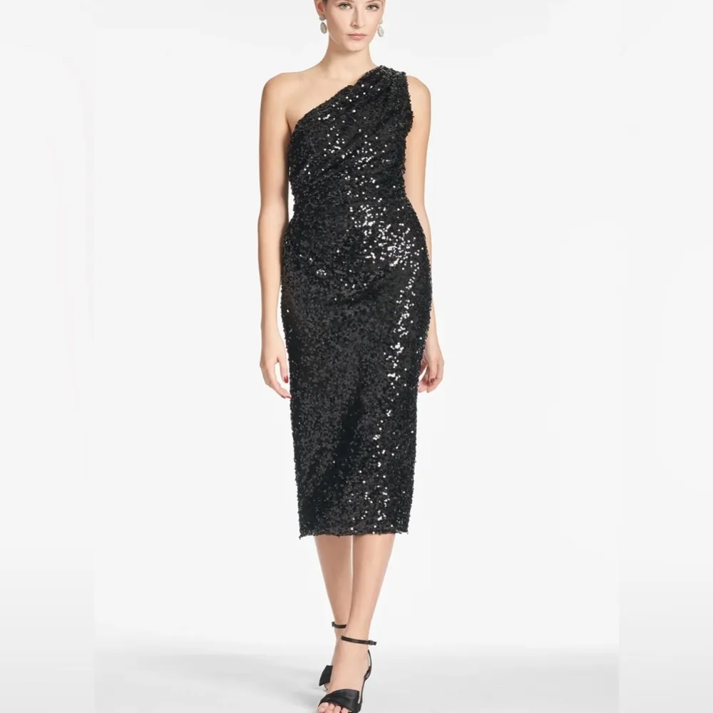 Sachin & Babi Carmen black sequin one shoulder dress NEW - Image 2