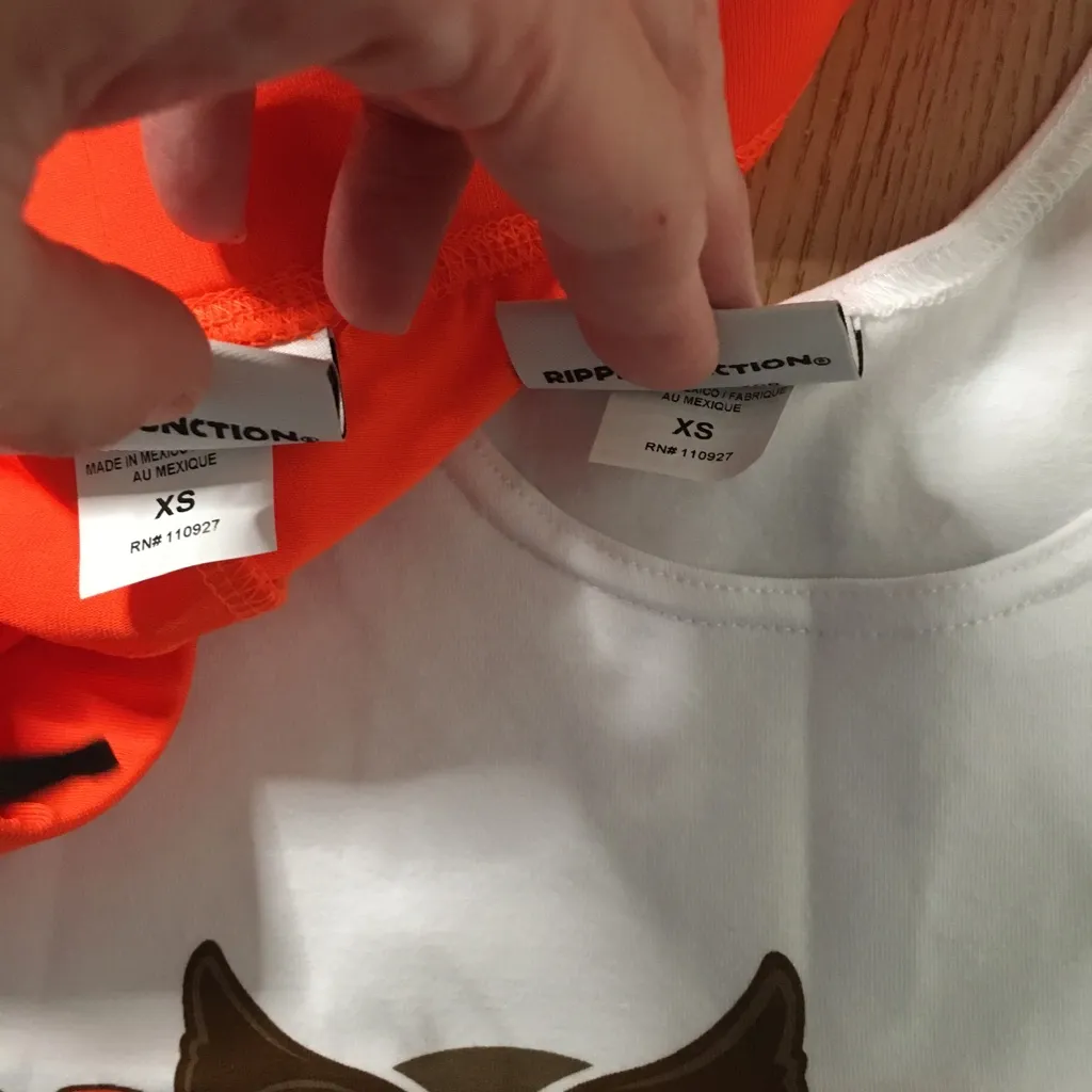 B21 New Womens 2Pc Hooters Girl Uniform Tank and Shorts Size fit Xs/Small/Medium - Image 6