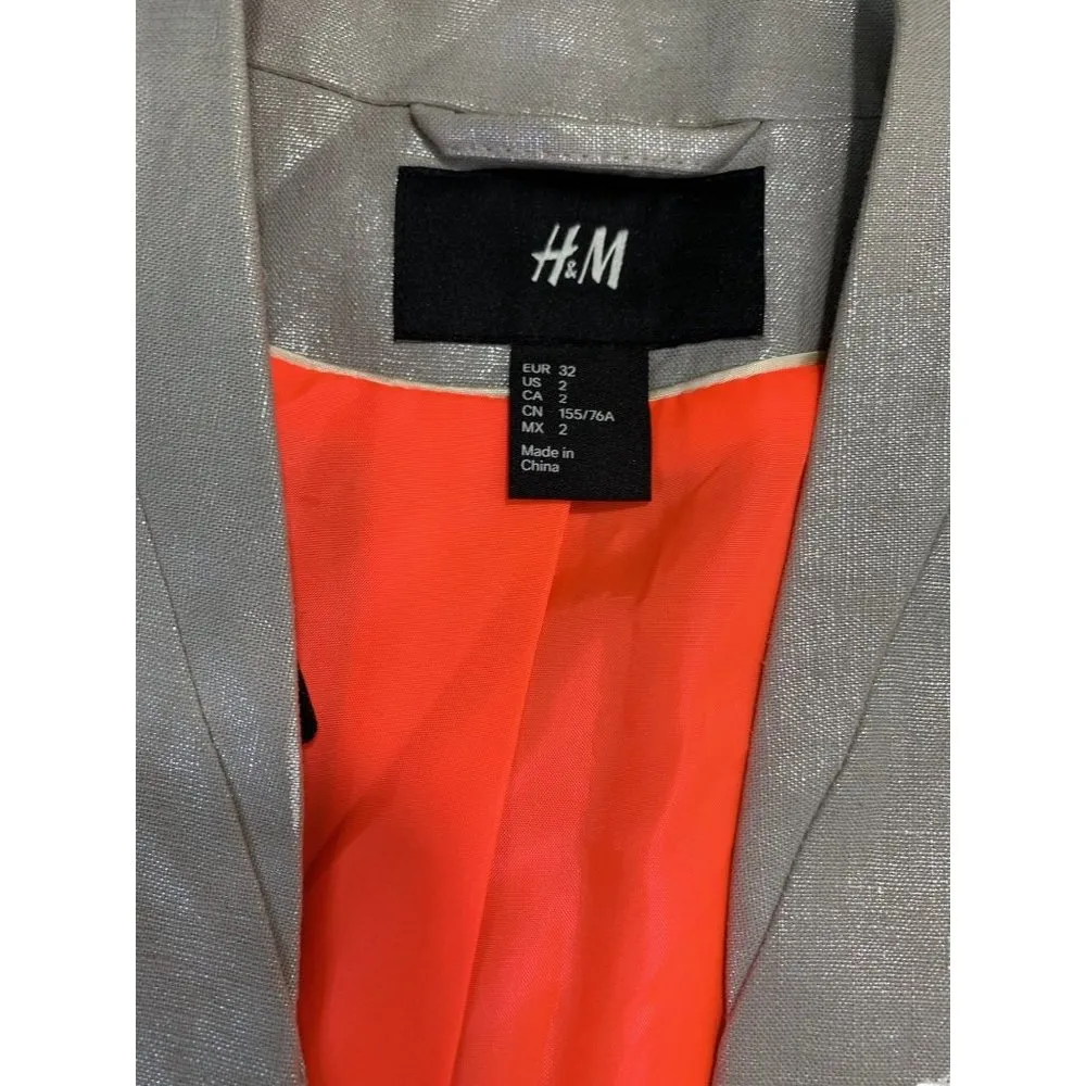 H&M Women's Metallic Light Grey Blazer - Image 3