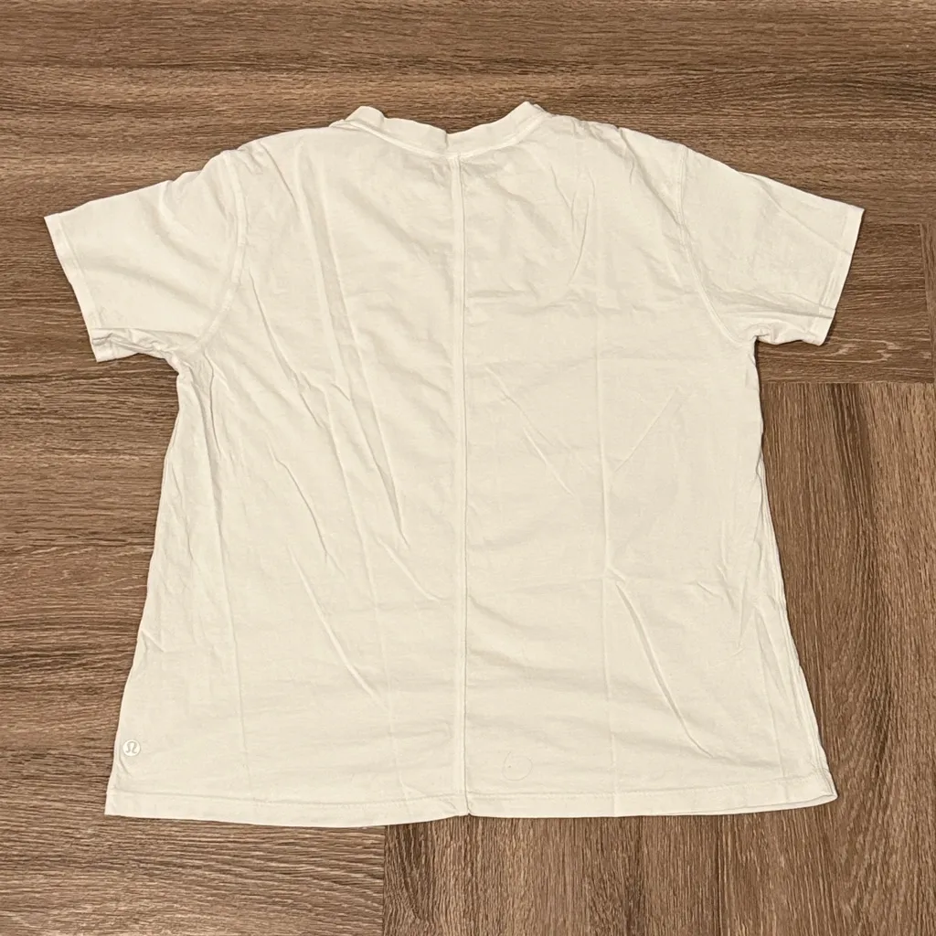Lululemon All Yours Boyfriend Tee - Image 4