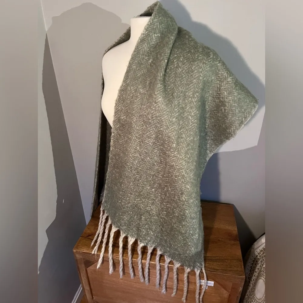 Free people blanket scarf - Image 4