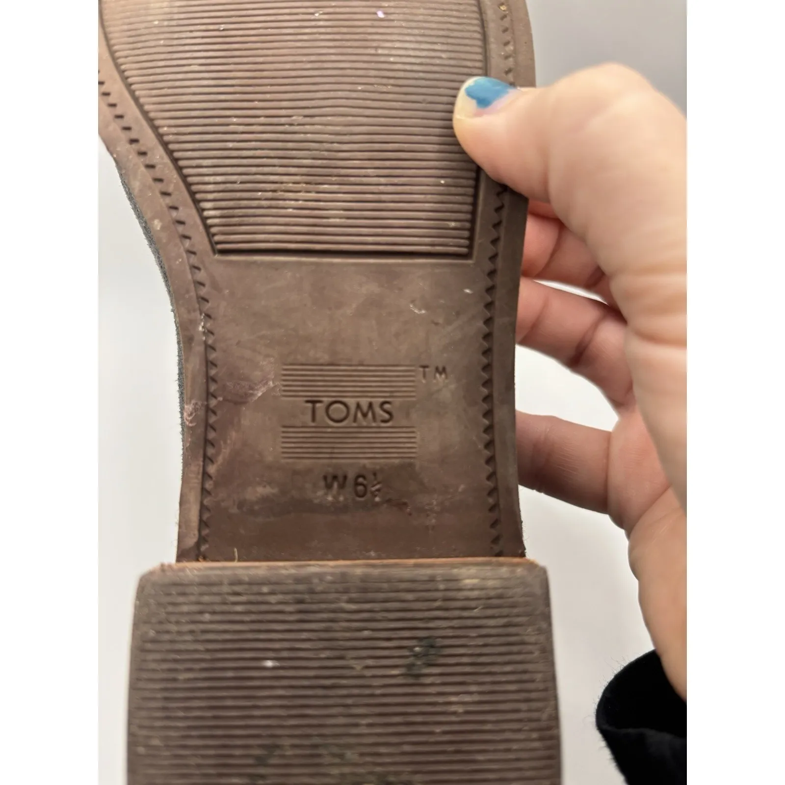 Toms Gray Suede Ella Ankle Boots Women’s Size 6.5 Casual Pull On Boot - Image 8