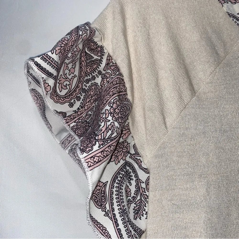 Hailey & Co Paisley Print Top Women’s Medium - Image 2