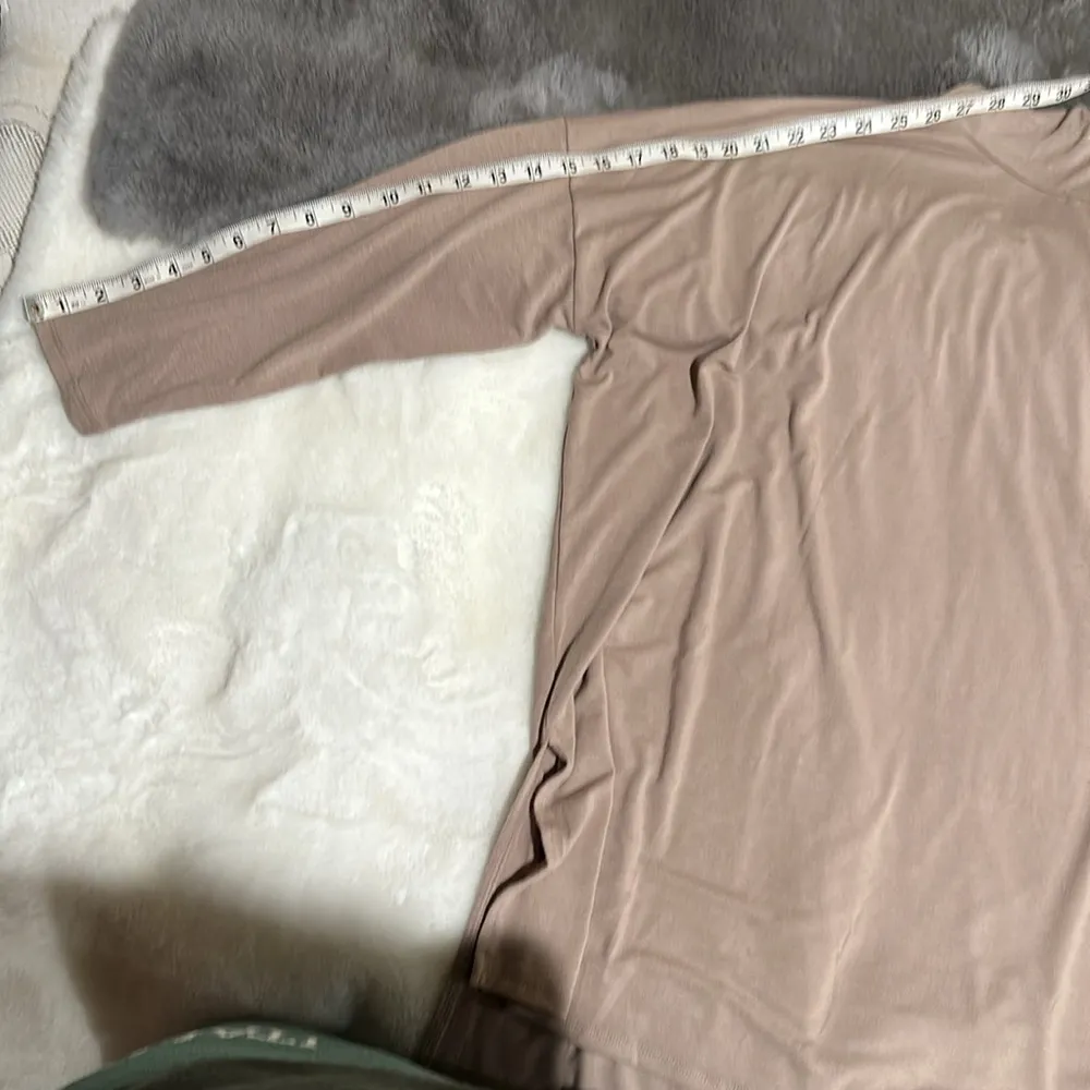 Zenana size 1X cowl neck top - Image 8