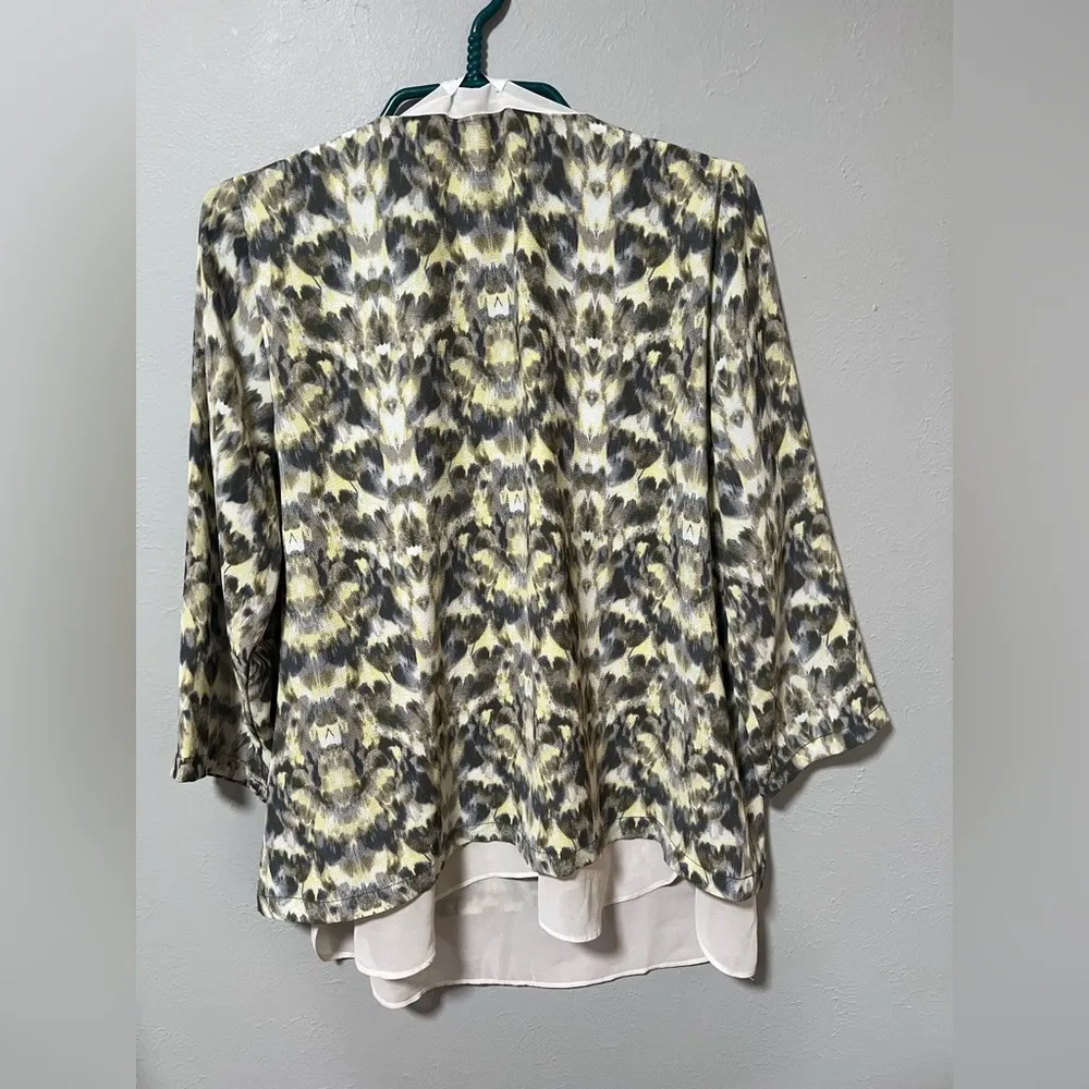 Rose and Olive V Neck Blouse - Image 4