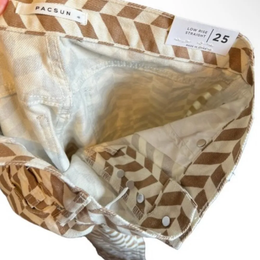 PacSun Brown Chevron Low Rise
Straight‎ Leg Jeans - Image 10