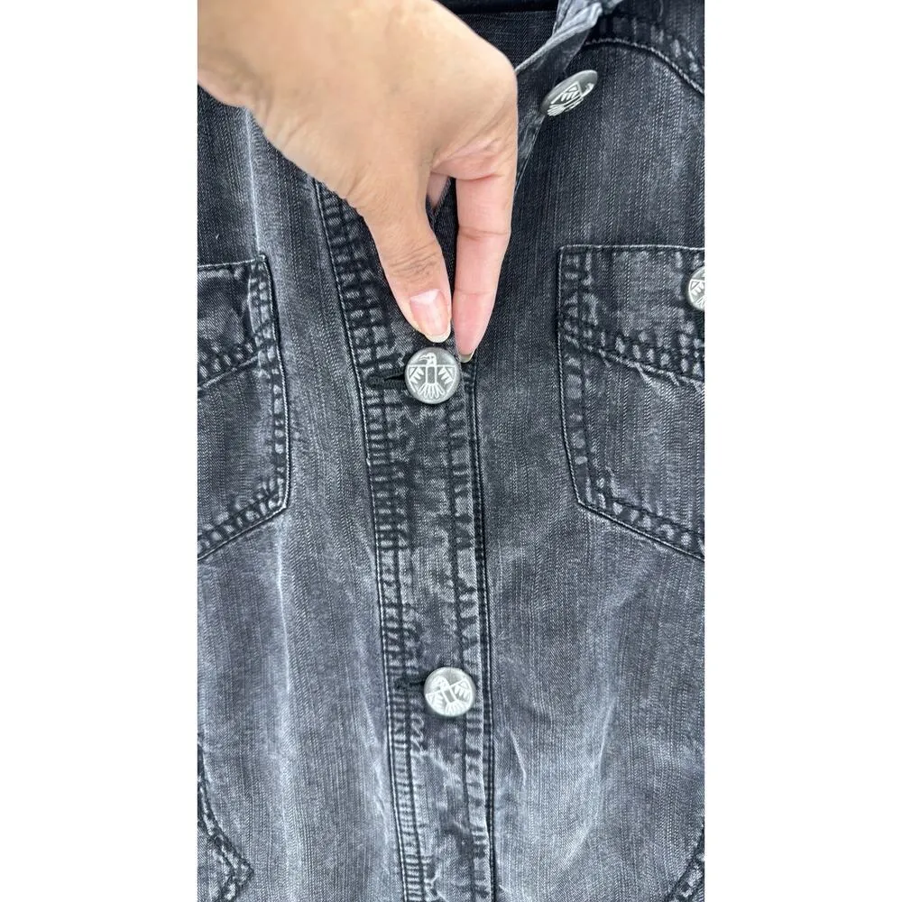 Ariat black gray lightweight shacket with Aztec native indigenous accent buttons - Image 5