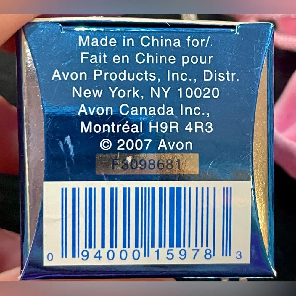 Vintage AVON Crystal Circle Heart Pendant Necklace in Pouch #F3098681 - Image 4