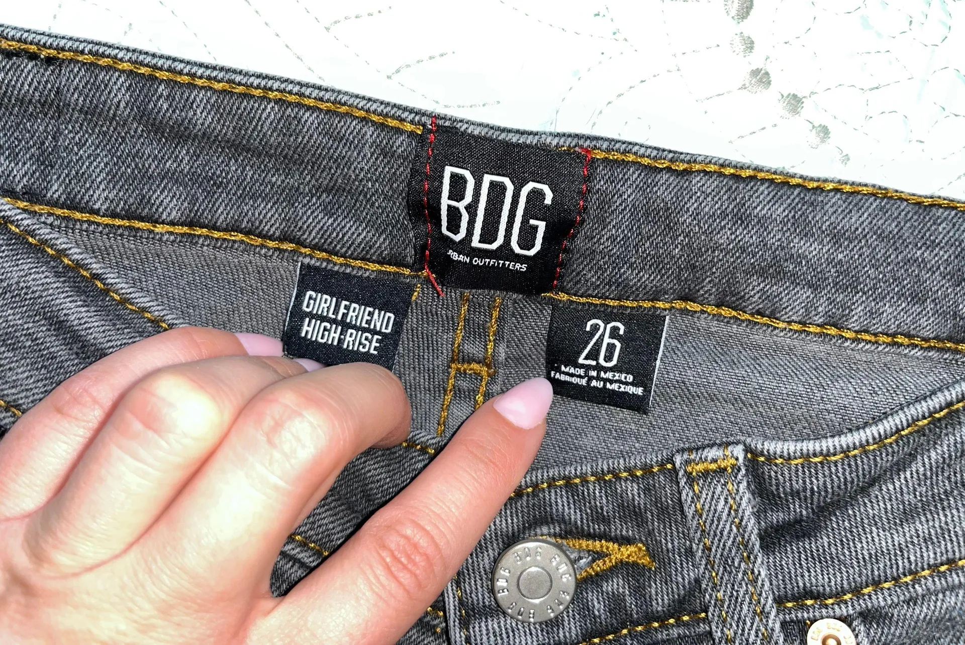 Girlfriend Jeans - Image 5