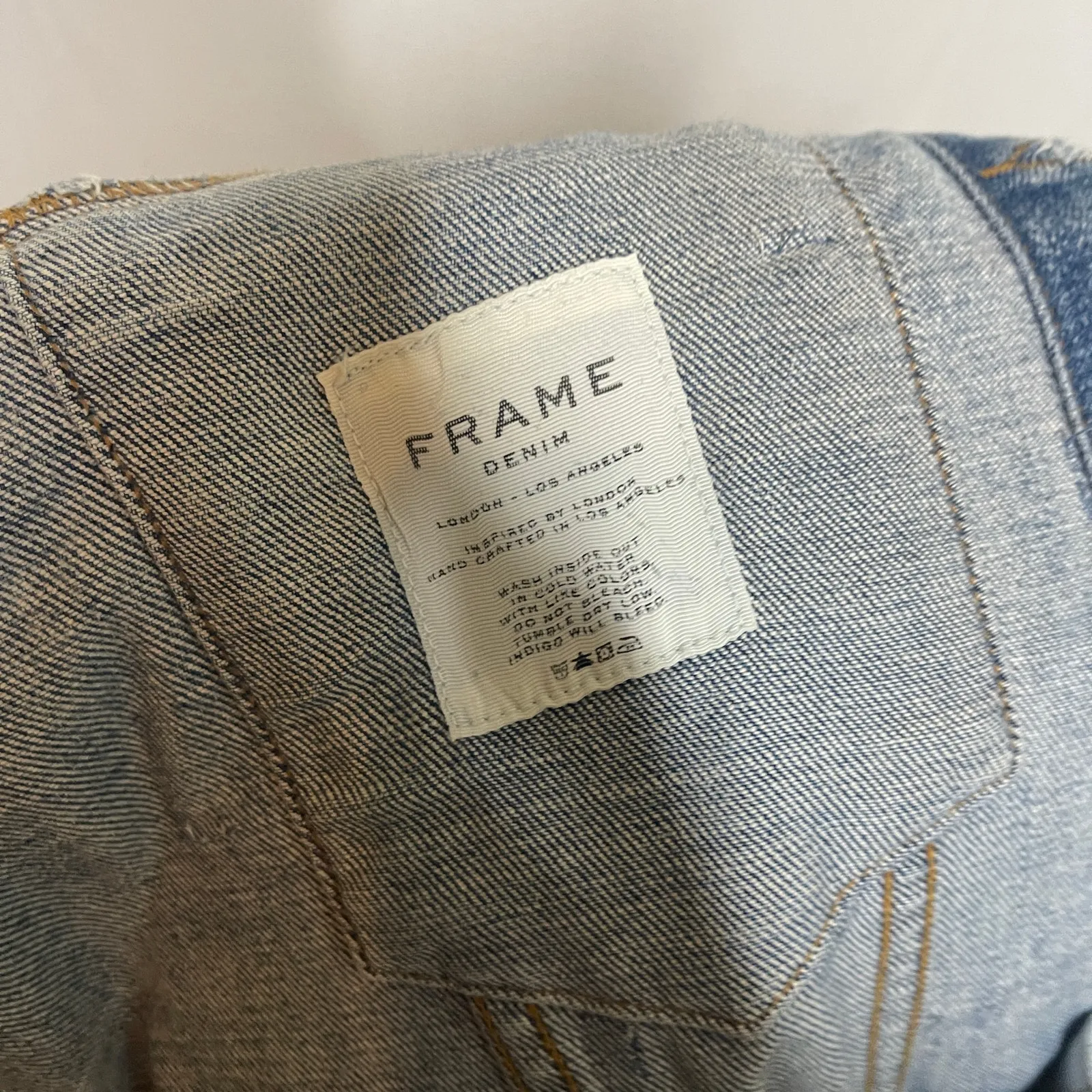 FRAME Denim Embroidered Patches Denim Jacket Sz S - Image 10